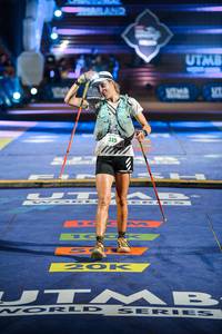 BIB: 315
                            <button type="button" onclick="openModal(22757613)" class="btn btn-primary btn-sm float-right btn-popup" data-toggle="modal" data-target=".modal-high-quality">
                        <i class="fas fa-shopping-cart"></i> Add to Cart
                    </button>
                                            <button type="button" onclick="isThisMe(22757613, true)" class="btn btn-success btn-sm float-right btn-popup btn-isme hidden" data-toggle="tooltip" data-placement="bottom" title="นี่คือรูปของคุณใช่ไหม คลิกที่นี่เพื่อเอาเข้าอัลบั้ม">
                        <i class="fas fa-plus"></i> Add to album
                    </button>
                    <button type="button" onclick="isThisMe(22757613, false)" class="btn btn-warning btn-sm float-right btn-popup btn-isnotme hidden">
                        <i class="fas fa-ban"></i> Remove from album
                    </button>